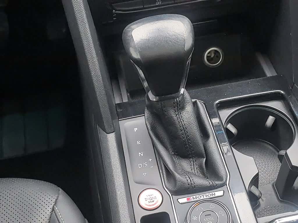Volkswagen Teramont, 2018 13