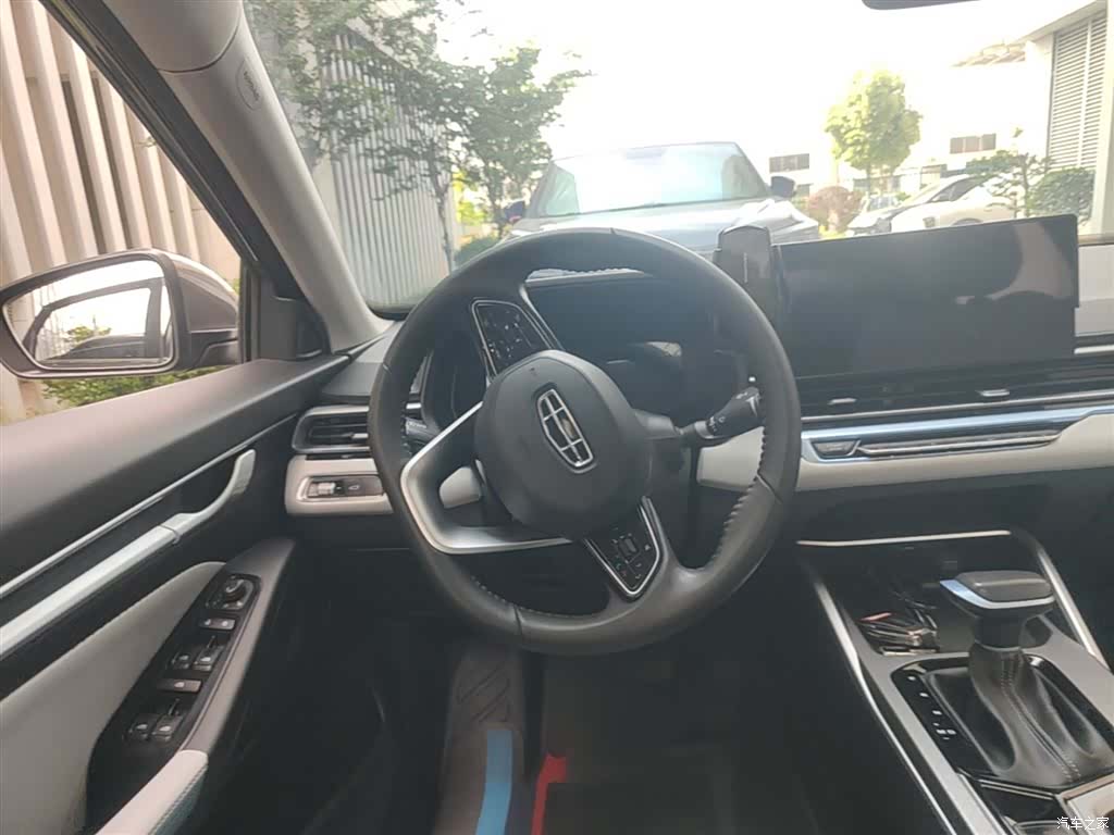 Geely Emgrand, 2024 11