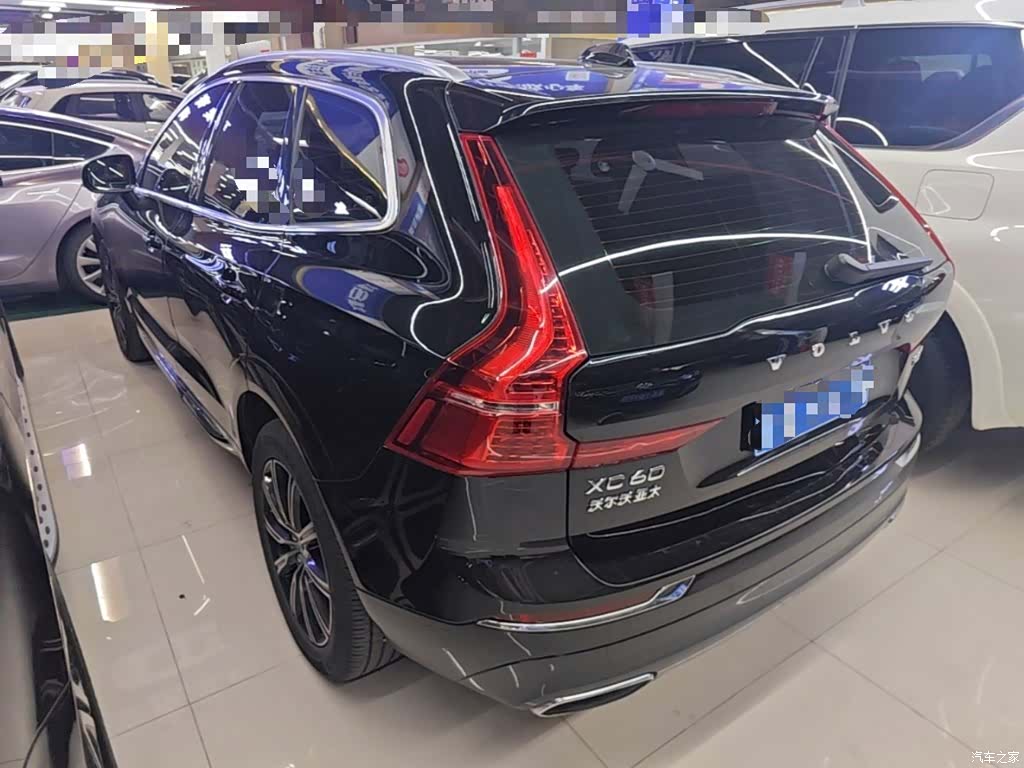Volvo XC60, 2018 все фото