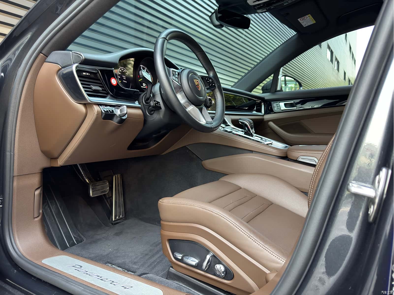 Porsche Panamera, 2019 11