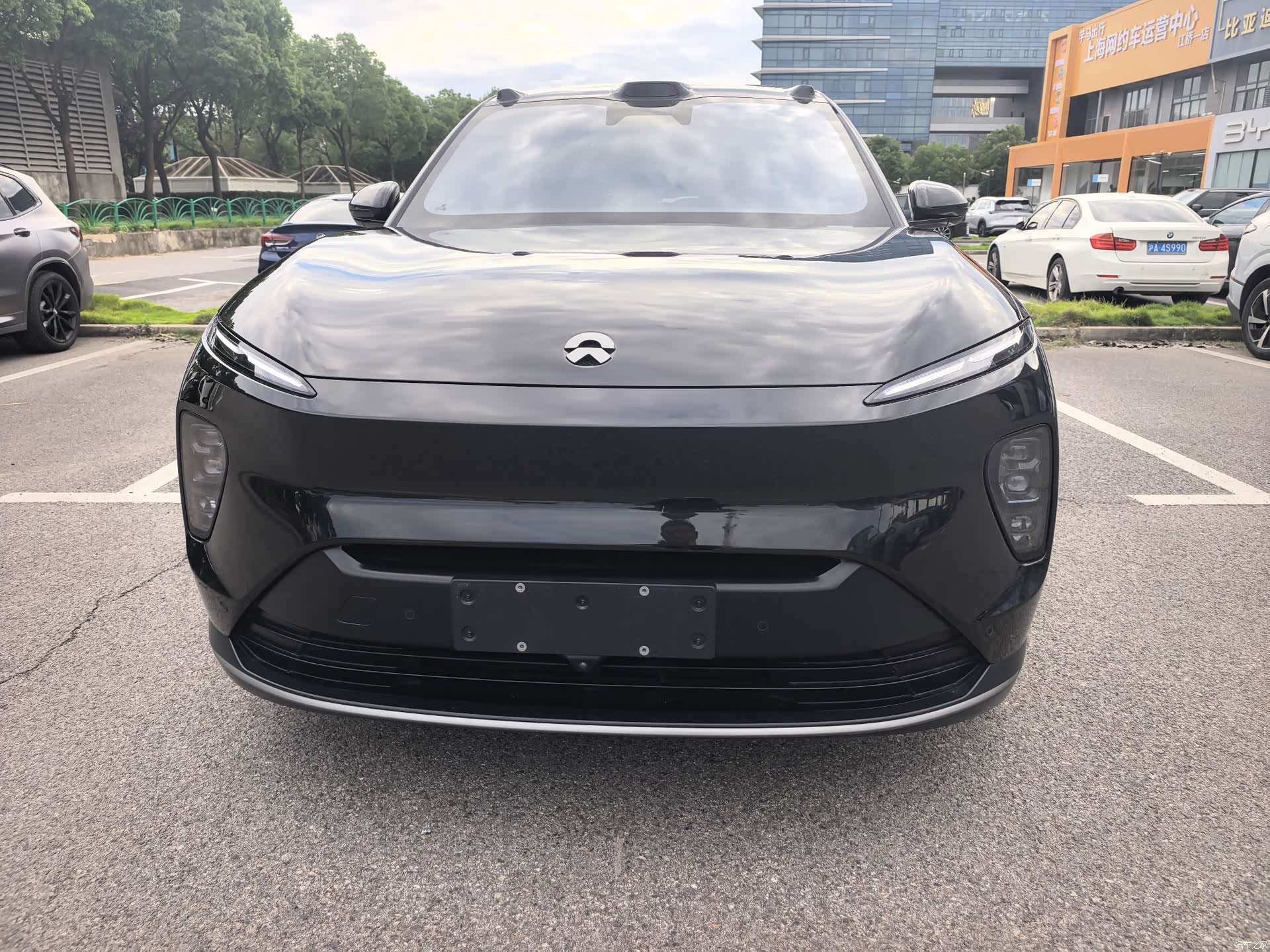 NIO ES8, 2023 1