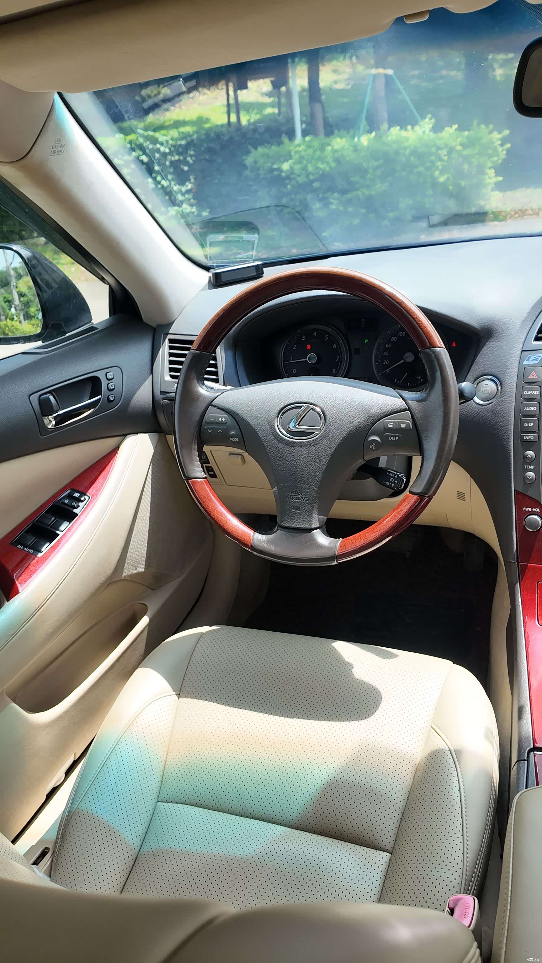 Lexus ES, 2009 46
