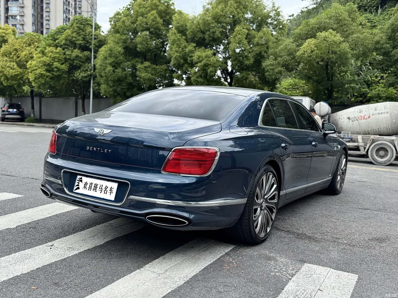 Bentley Flying Spur, 2021 все фото