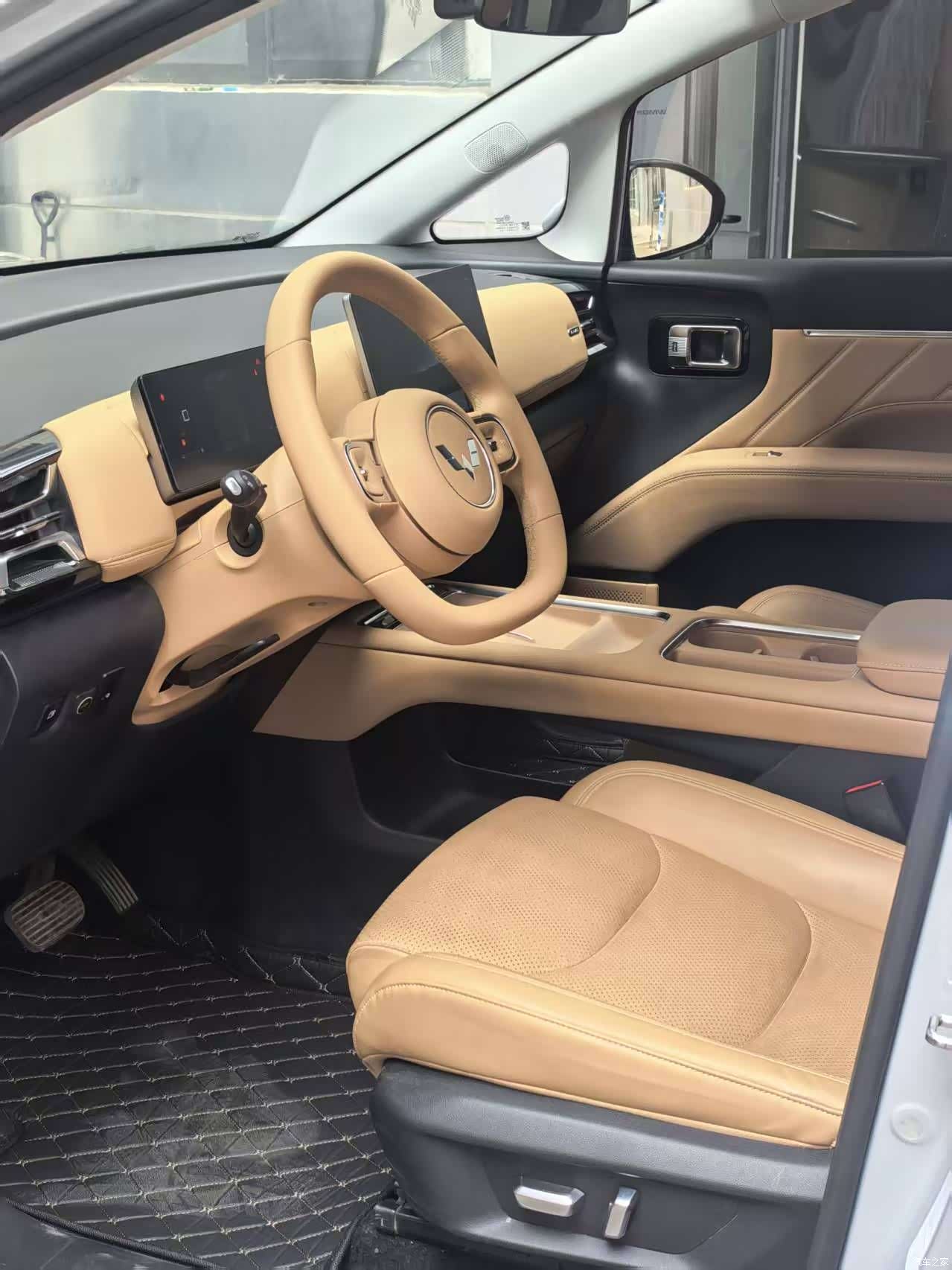 Wuling 730, 2025 13