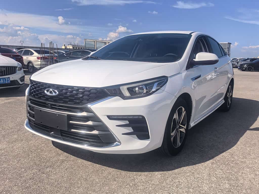 Chery 5 PLUS