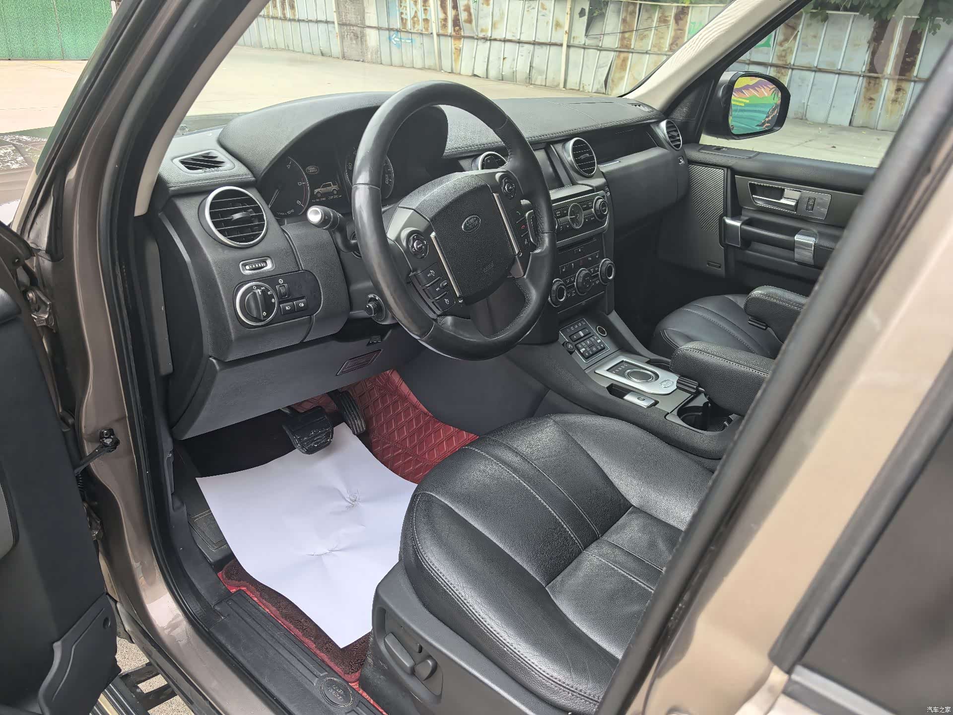 Land Rover Discovery, 2014 4