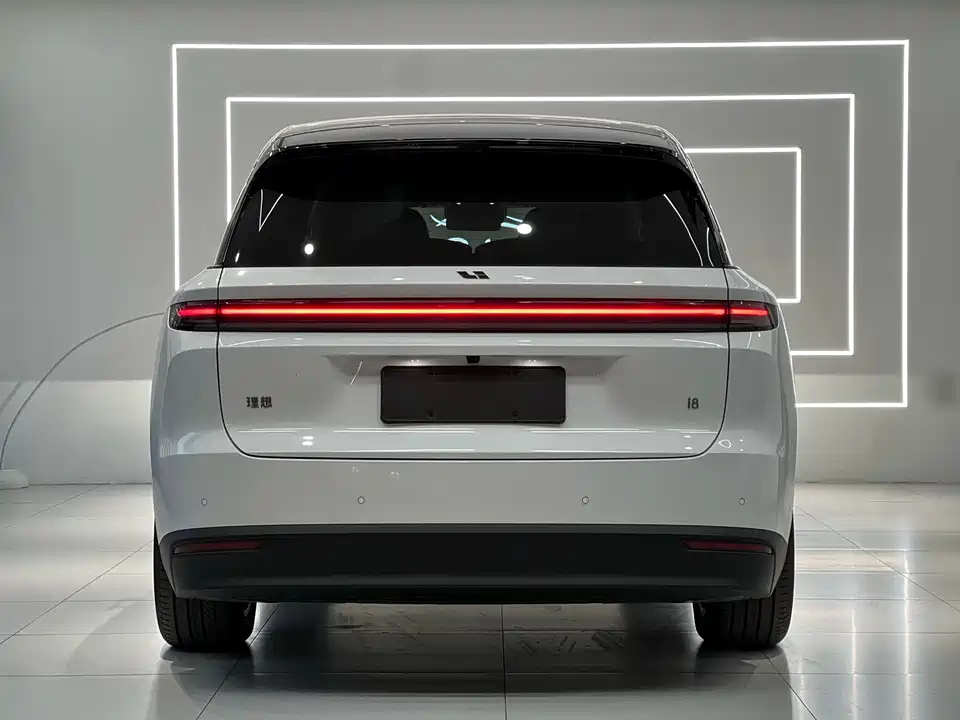 Li Auto Ideal i8