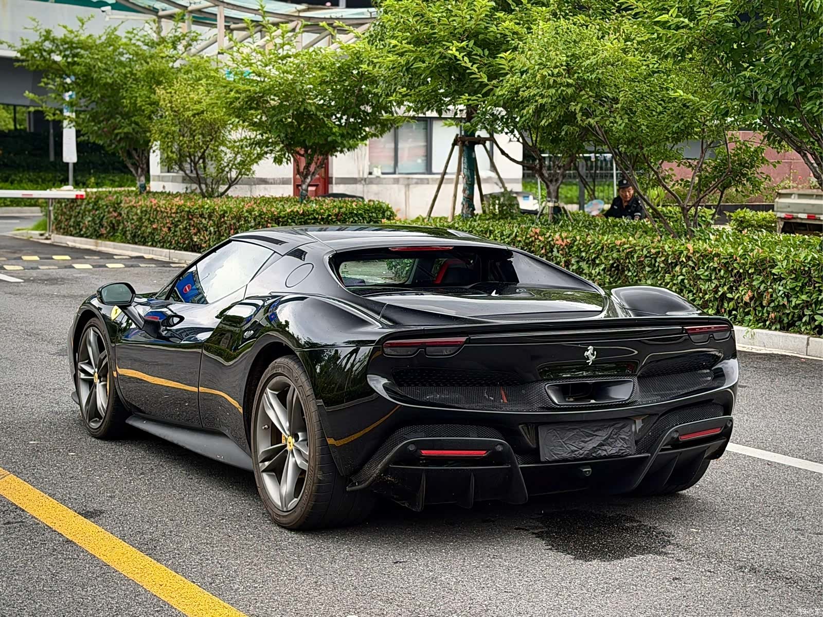 Ferrari 296, 2023 6