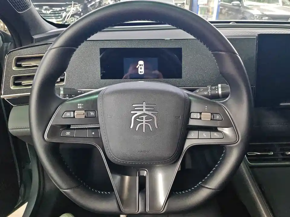 BYD Qin L BYD Qin L