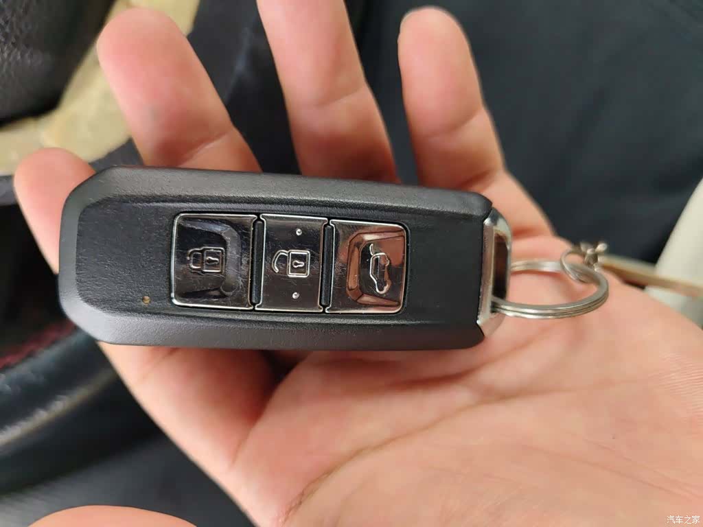 Wuling 560, 2017 12