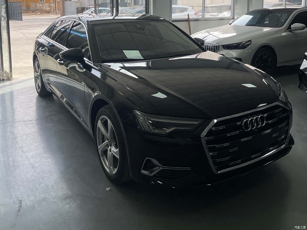 Audi A6L, 2024 1