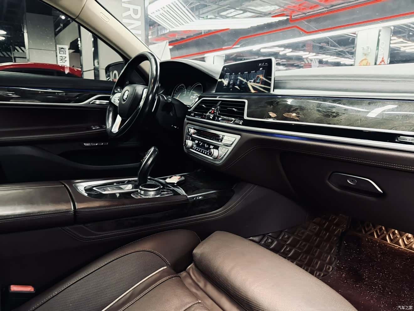 BMW 7 Series, 2016 10