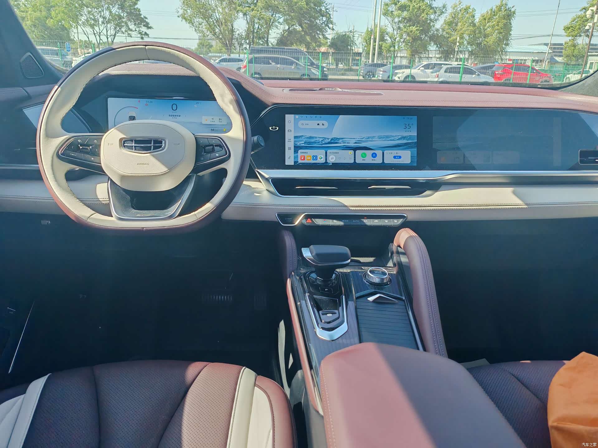 Geely Xingyue L, 2022 10