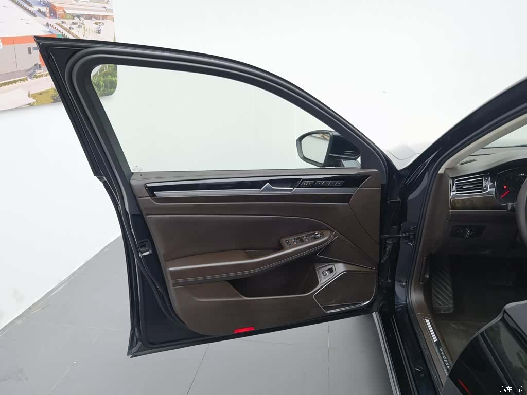 Volkswagen Phideon, 2018 8