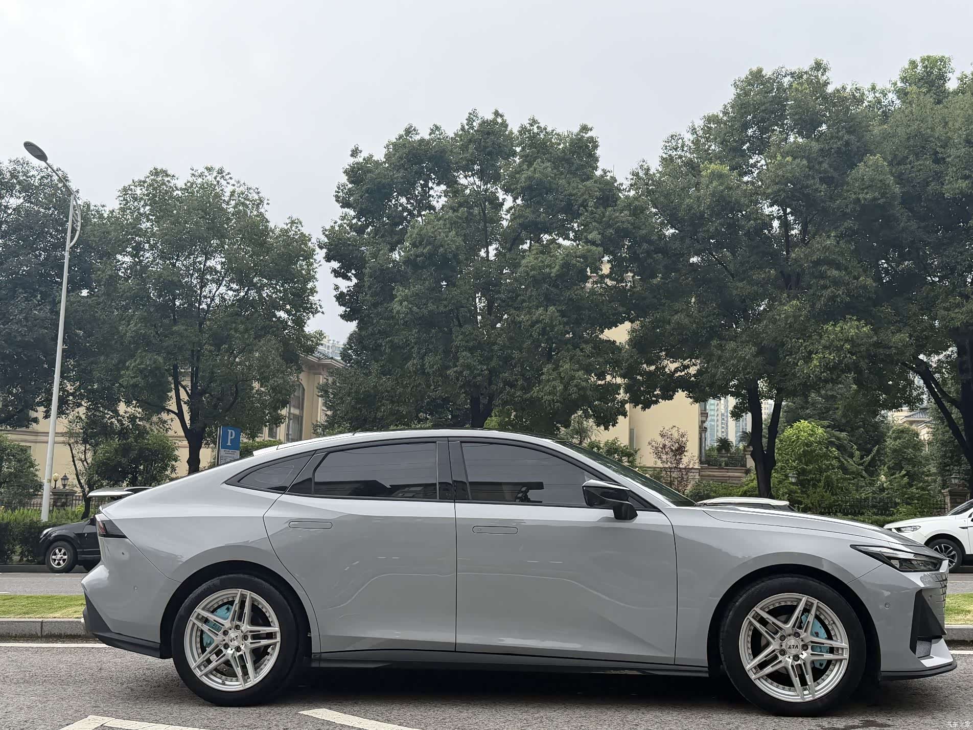 Changan UNI-V, 2022 4
