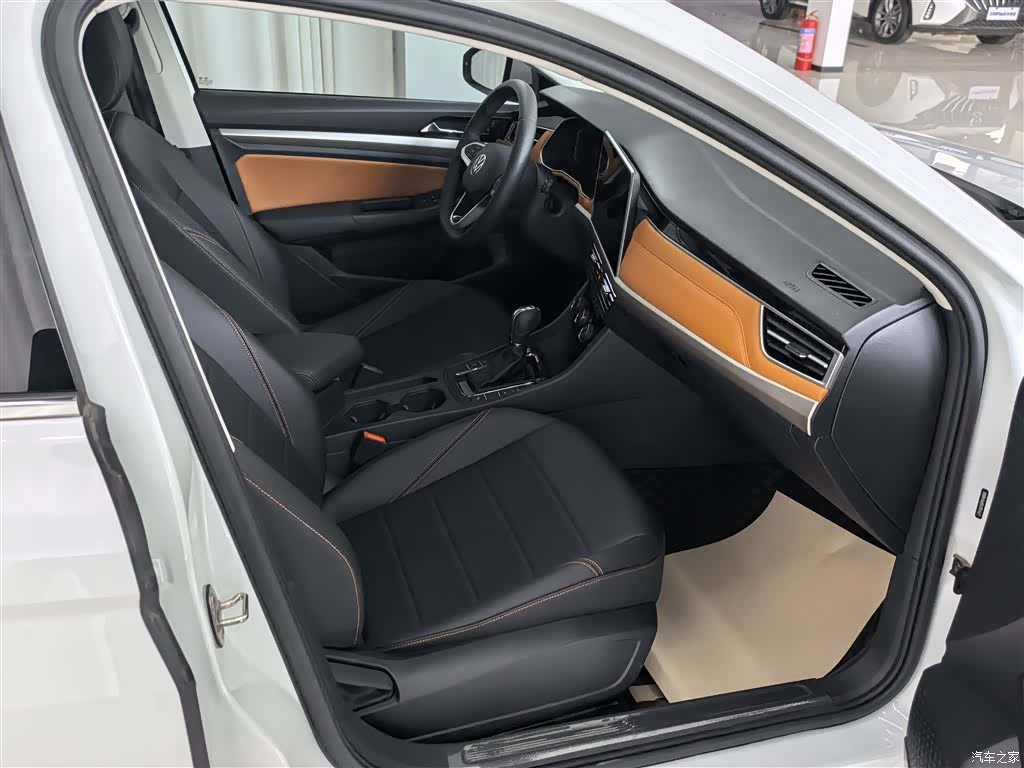 Volkswagen Bora, 2024 16