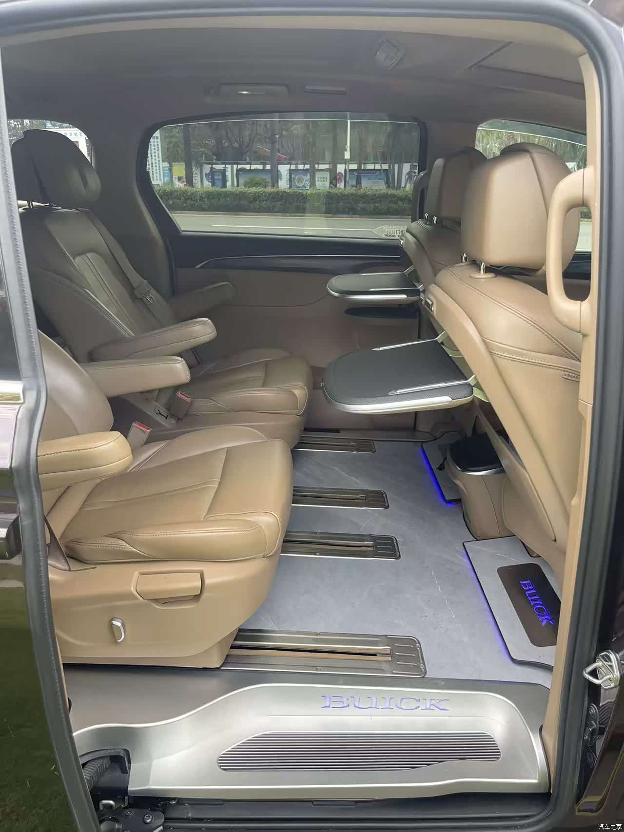 Buick GL8, 2020 15