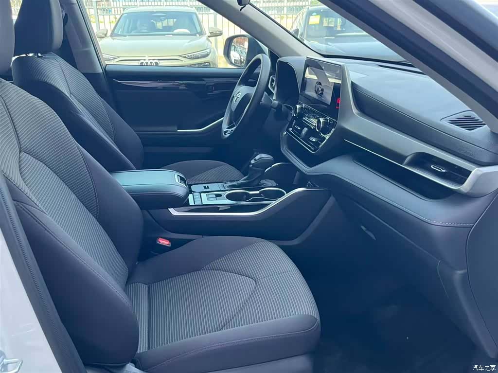 Toyota Highlander, 2025 20