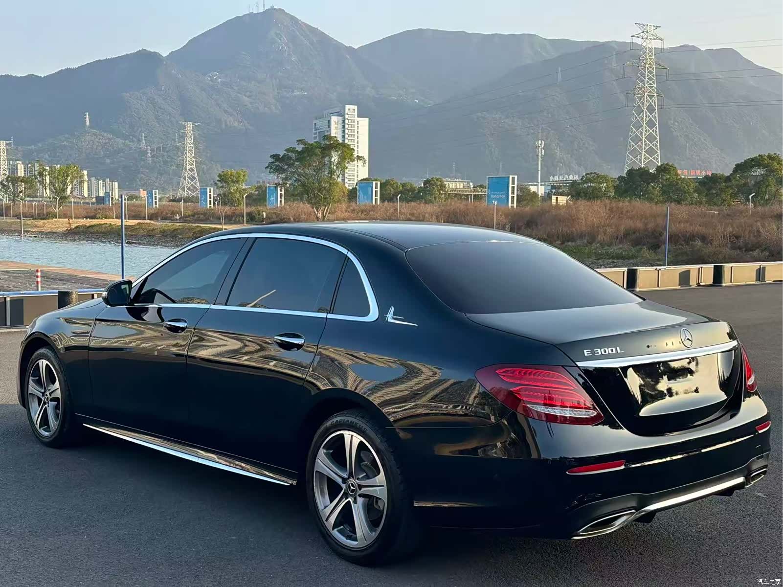 Mercedes-Benz E-Class, 2018 9