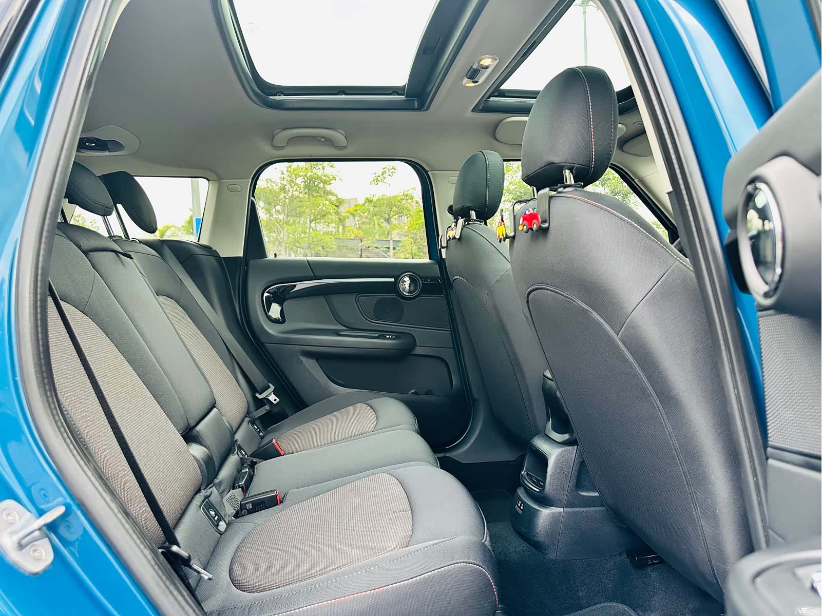 Mini Countryman, 2019 15