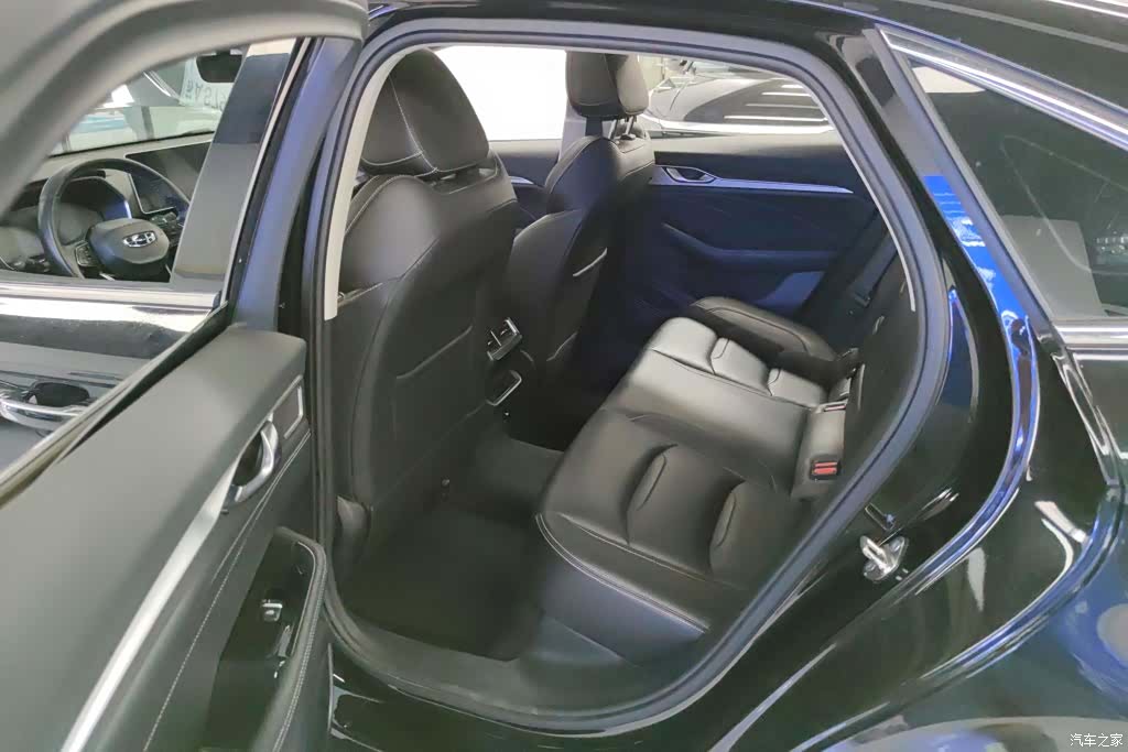 Geely Preface, 2020 11