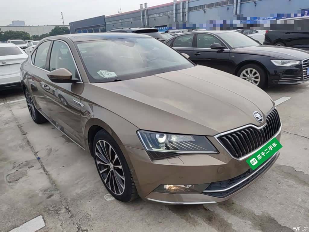 Skoda Superb, 2016 4