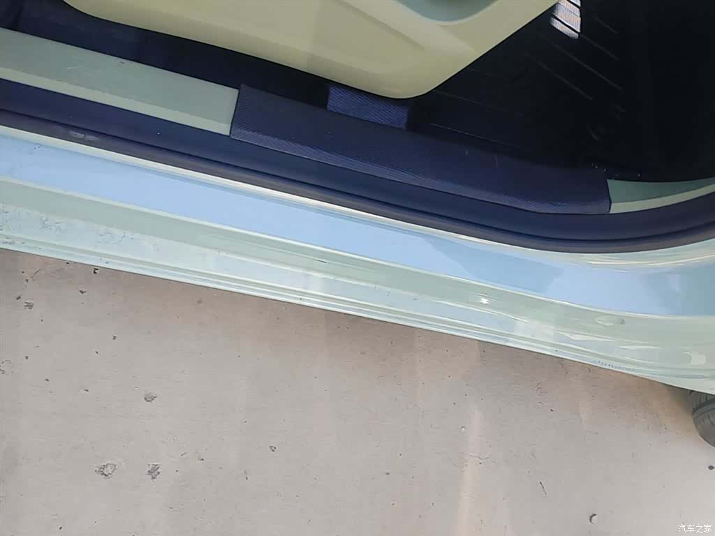 Geely Panda, 2025 22