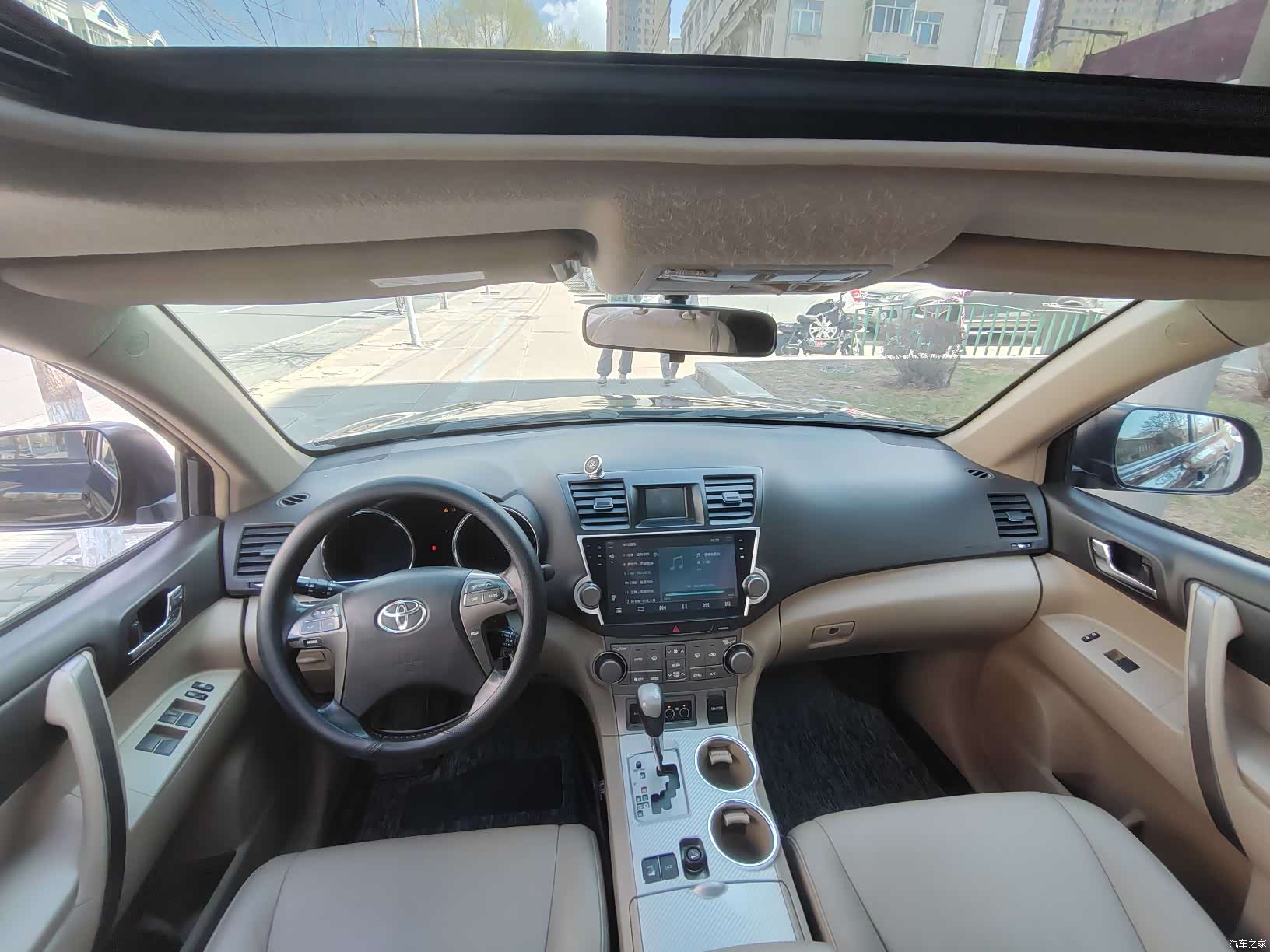 Toyota Highlander, 2011 8