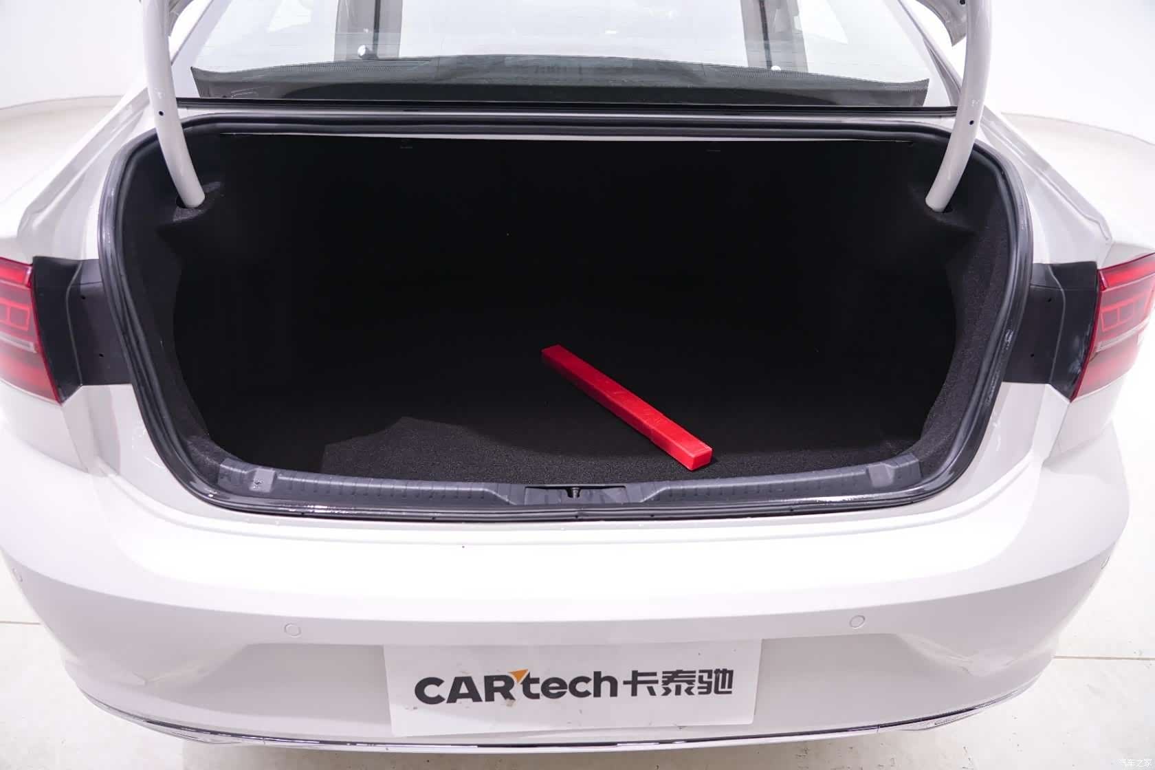 Volkswagen Lamando, 2021 20