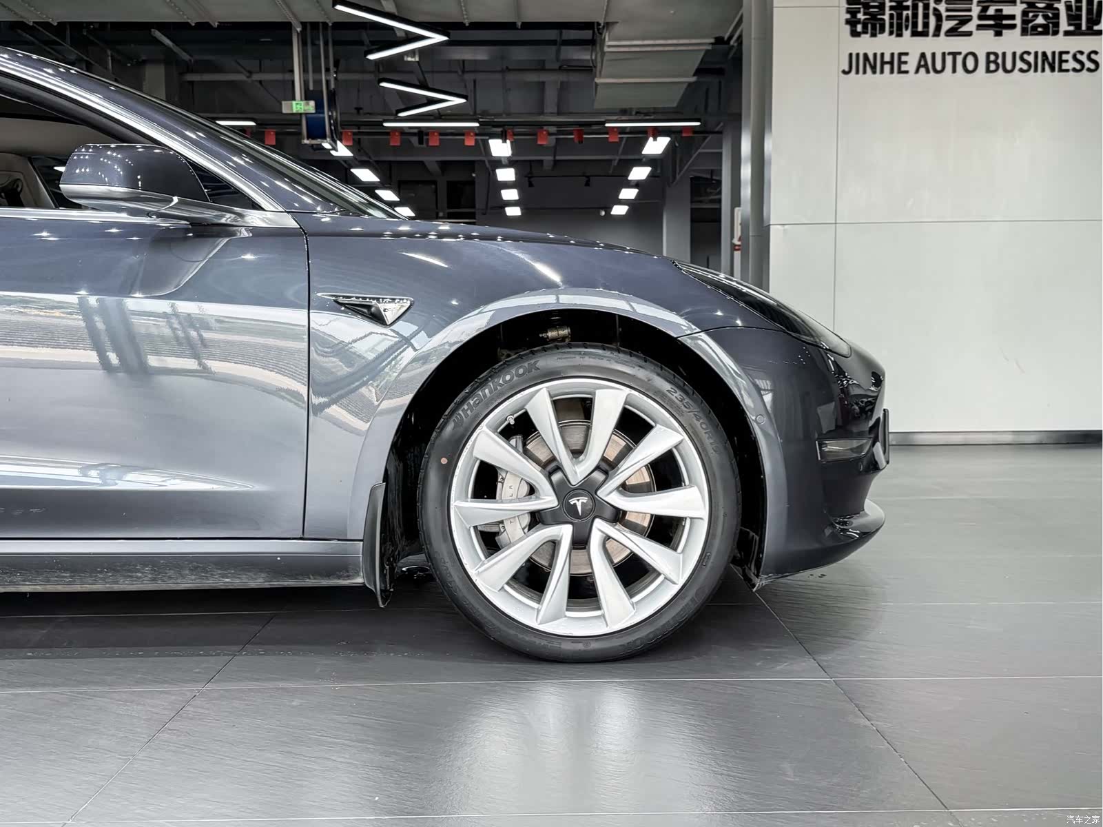 Tesla Model 3, 2020 13