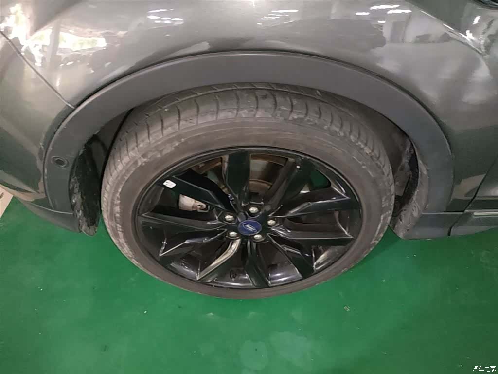 Ford Kuga, 2019 23