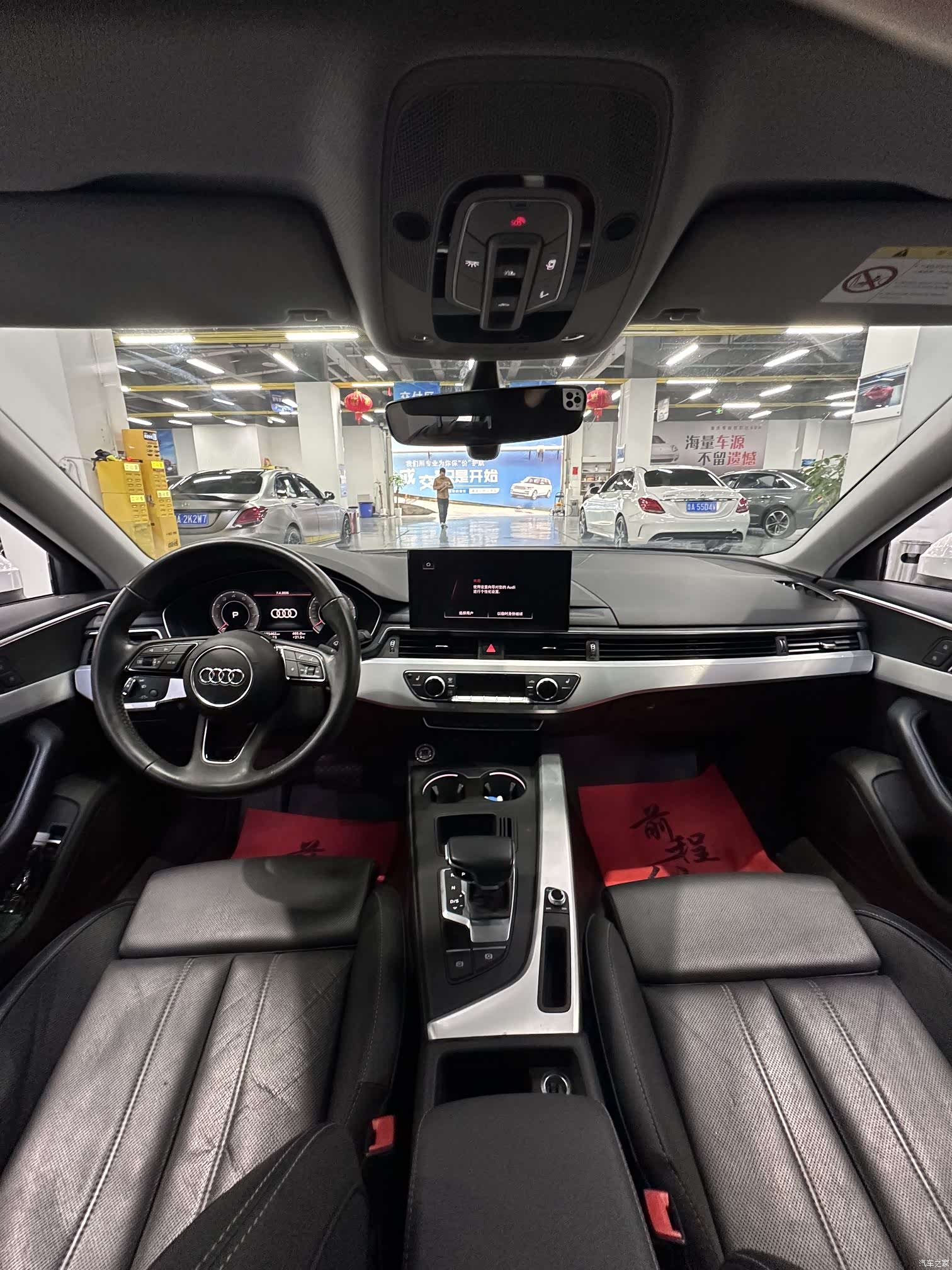 Audi A4L, 2020 все фото