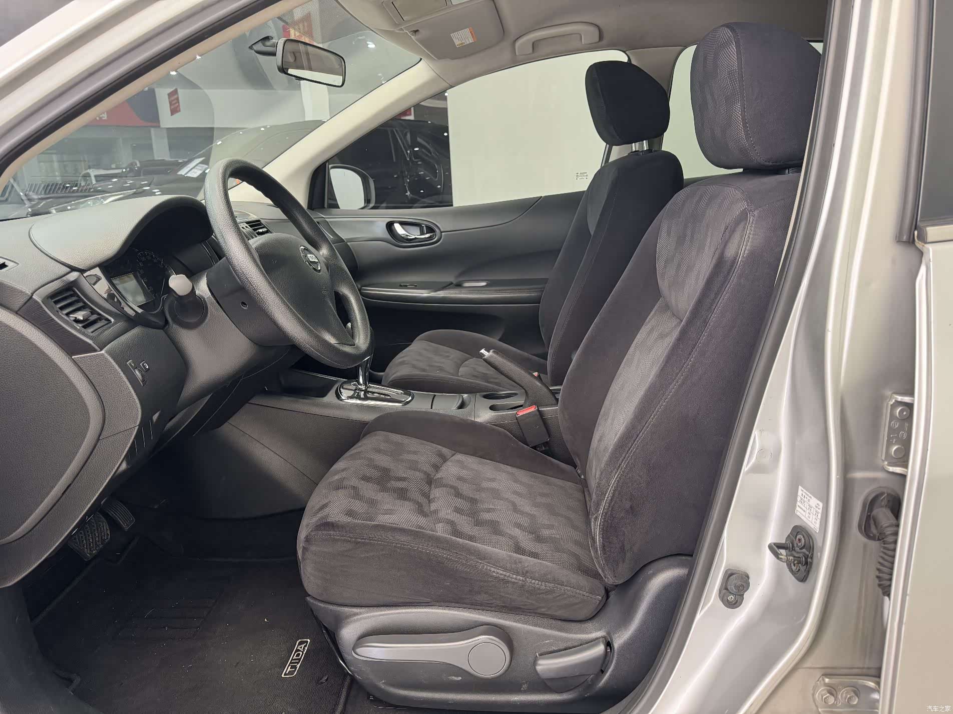 Nissan Tiida, 2014 7