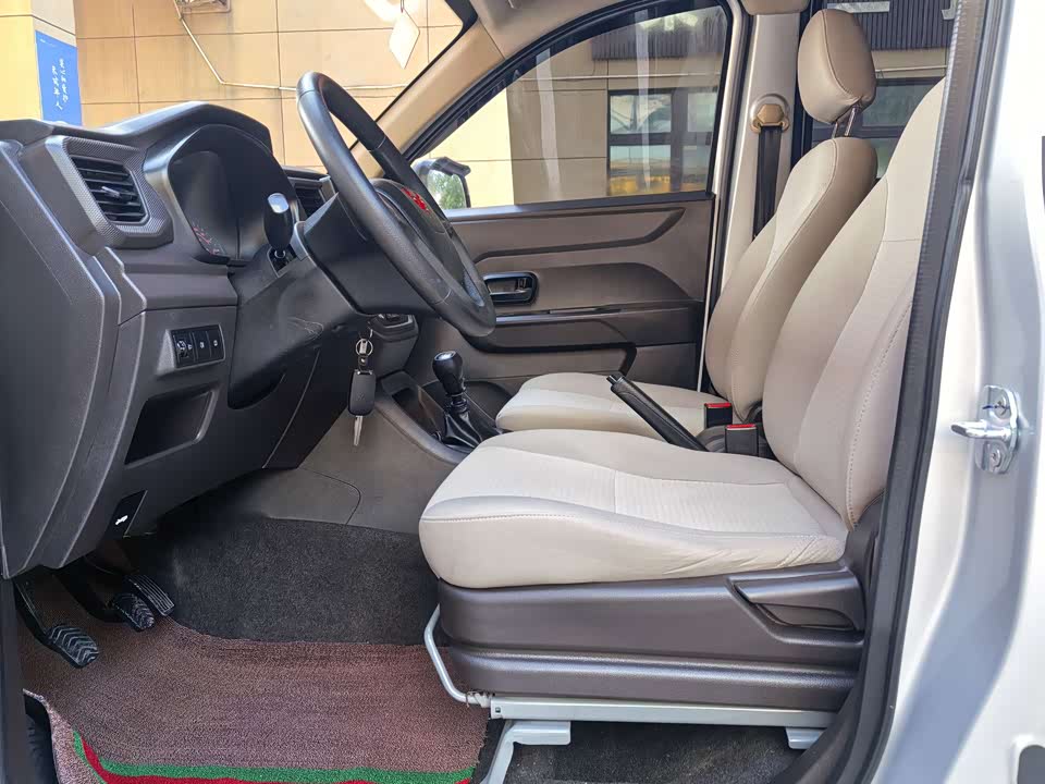 Wuling Wuling Hongguang V