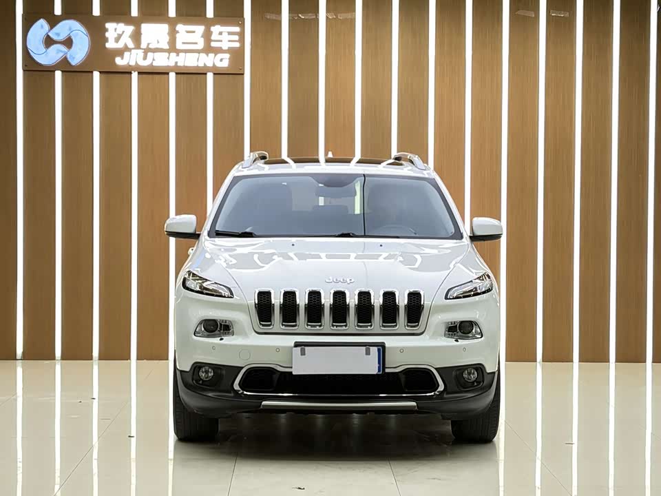 Jeep Free light