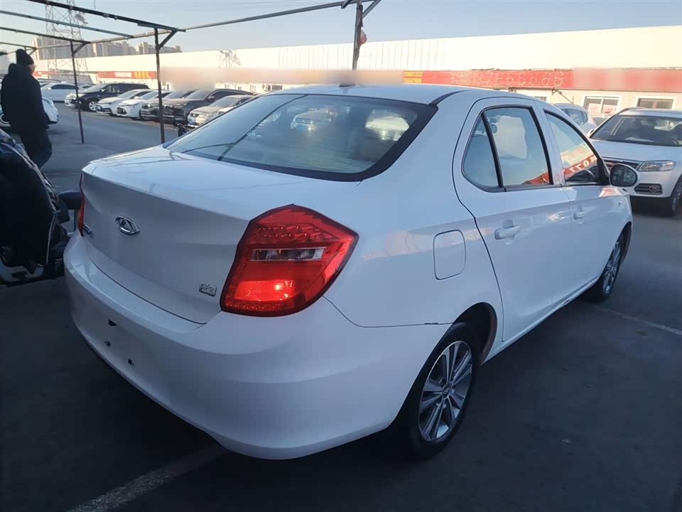 Chery E3