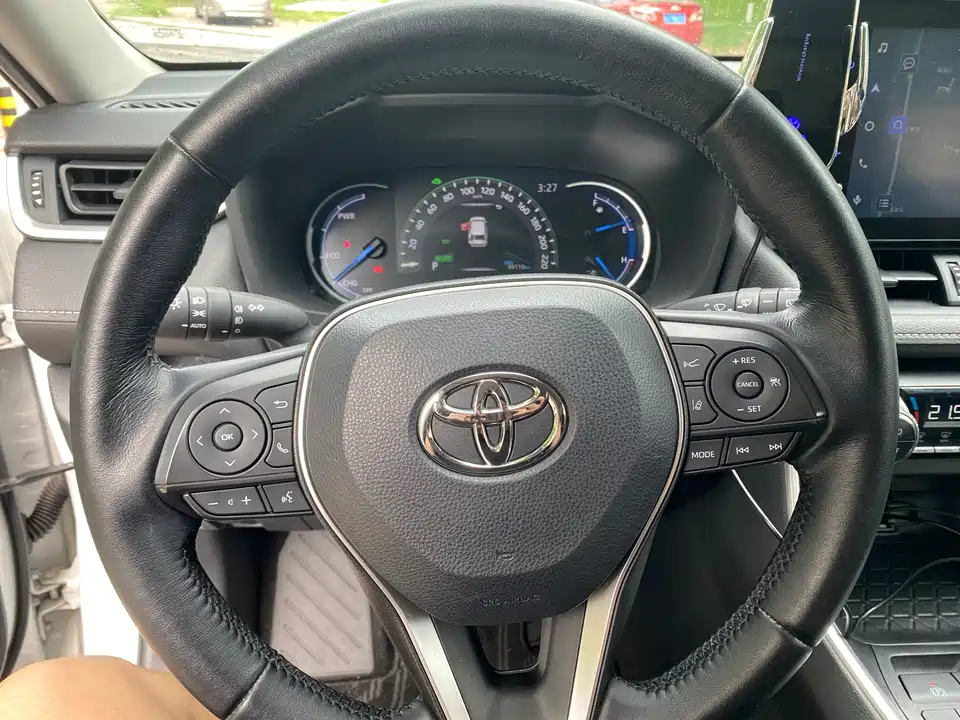 Toyota RAV4 Rongfang