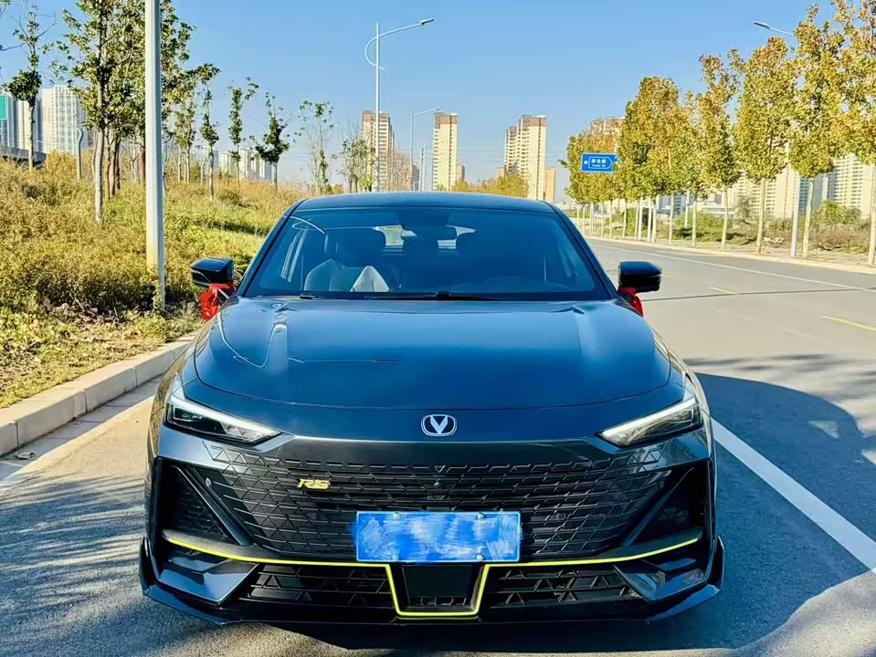 Changan UNI-V