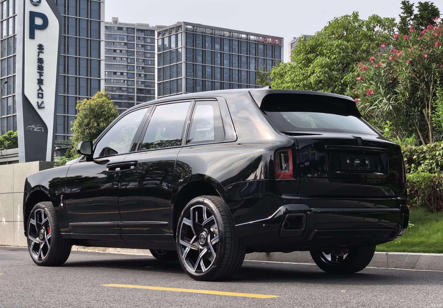 Rolls-Royce Cullinan, 2026 6