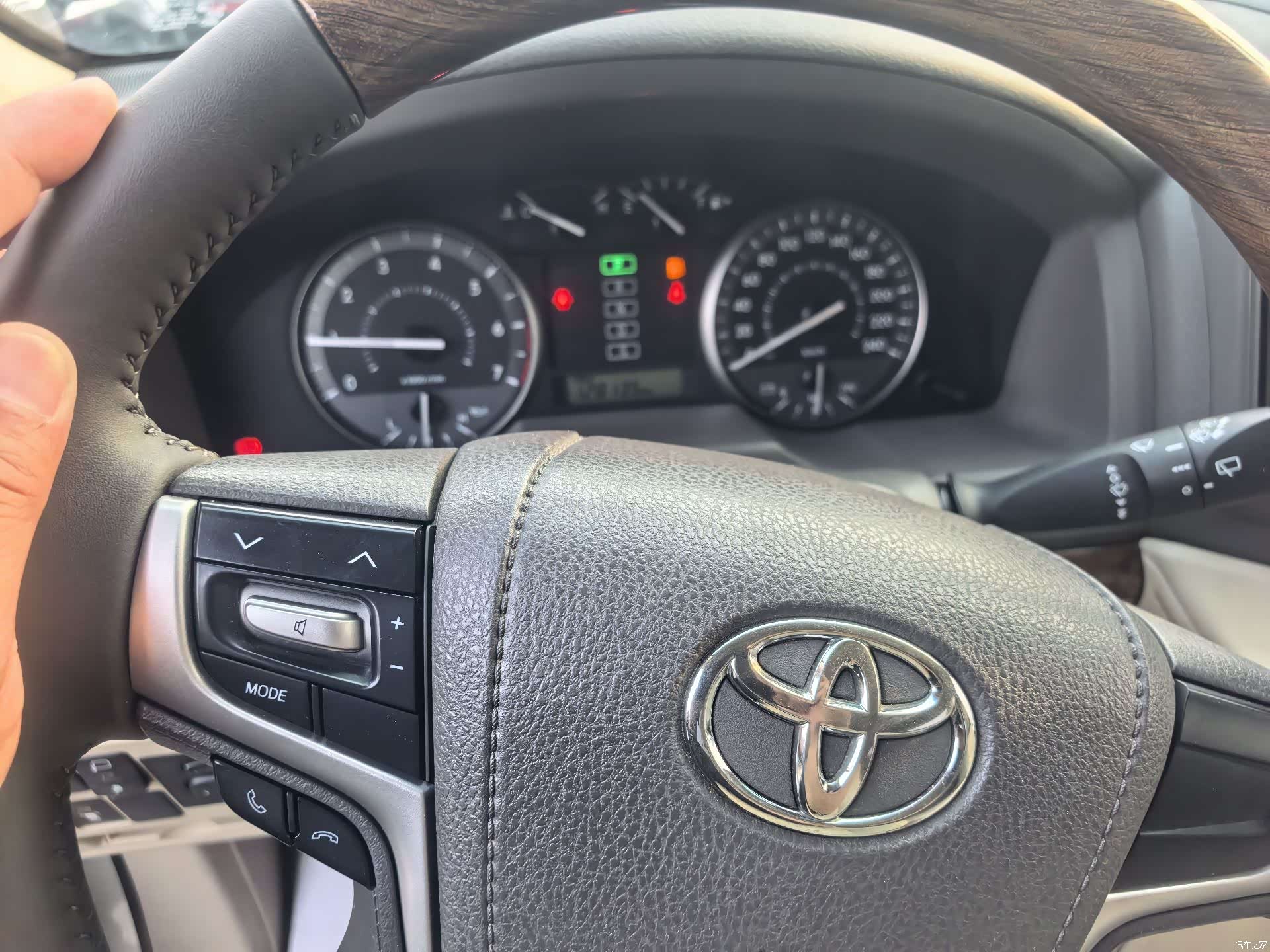 Toyota Land Cruiser, 2018 18