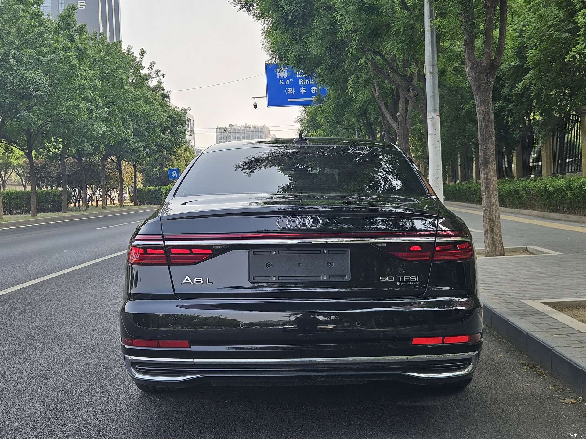 Audi A8L, 2023 все фото