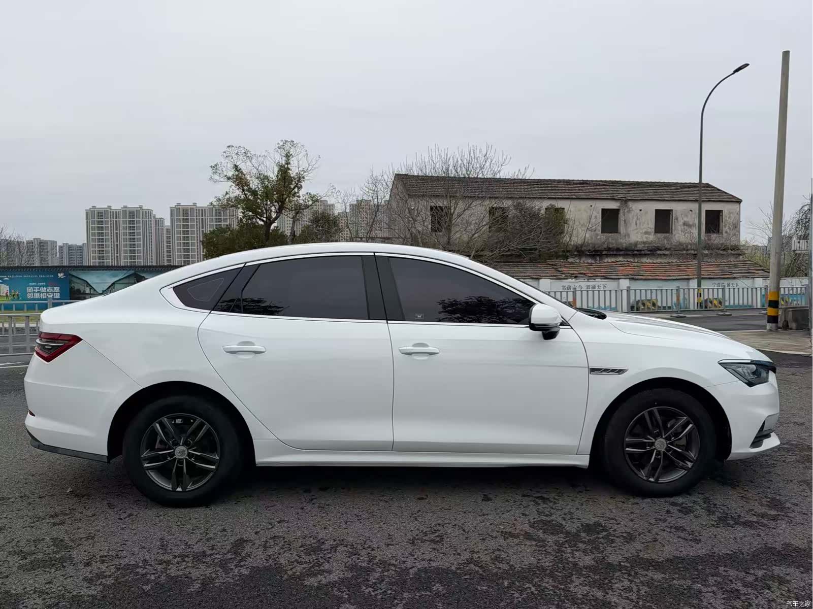 BYD Qin, 2019 11