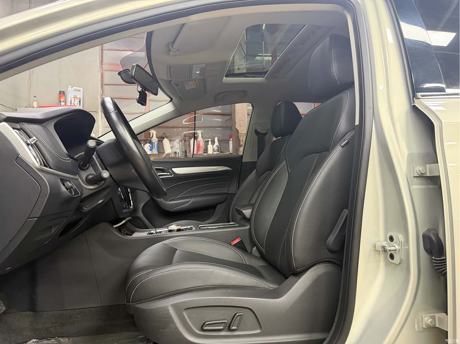 Roewe i6, 2018 24