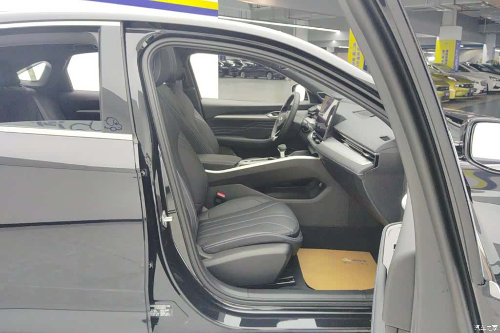 Geely Preface, 2026 8