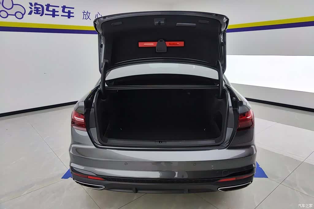 Audi A4L, 2024 4
