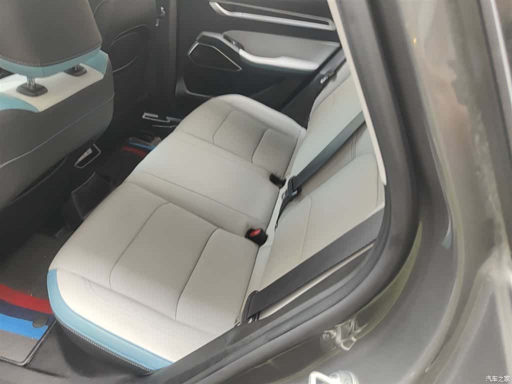 Geely Emgrand, 2024 17
