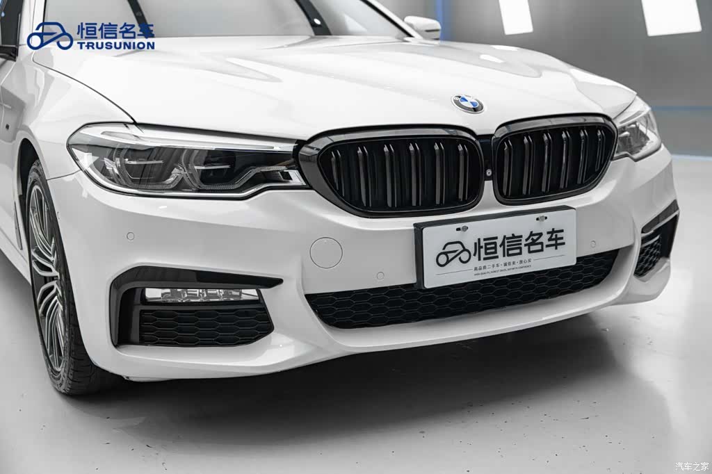 BMW 5 Series, 2018 9