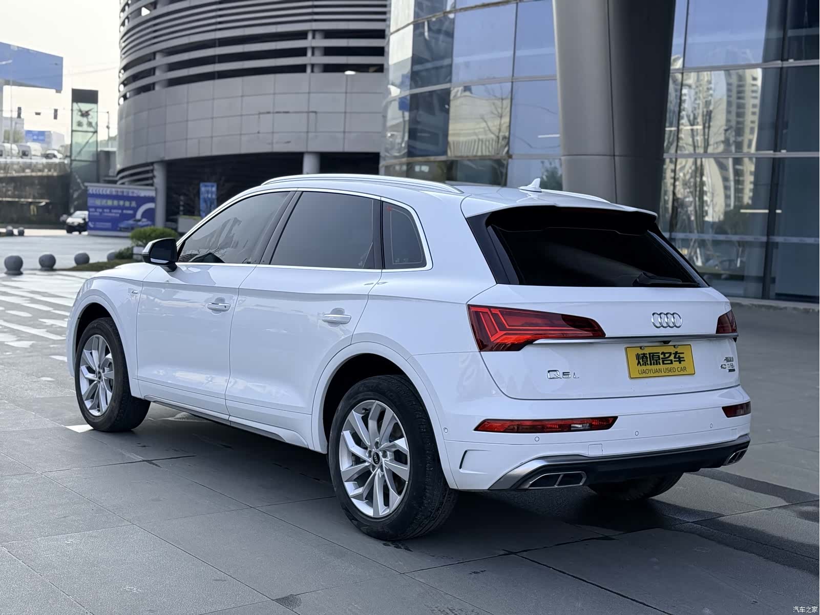 Audi Q5L, 2022 все фото
