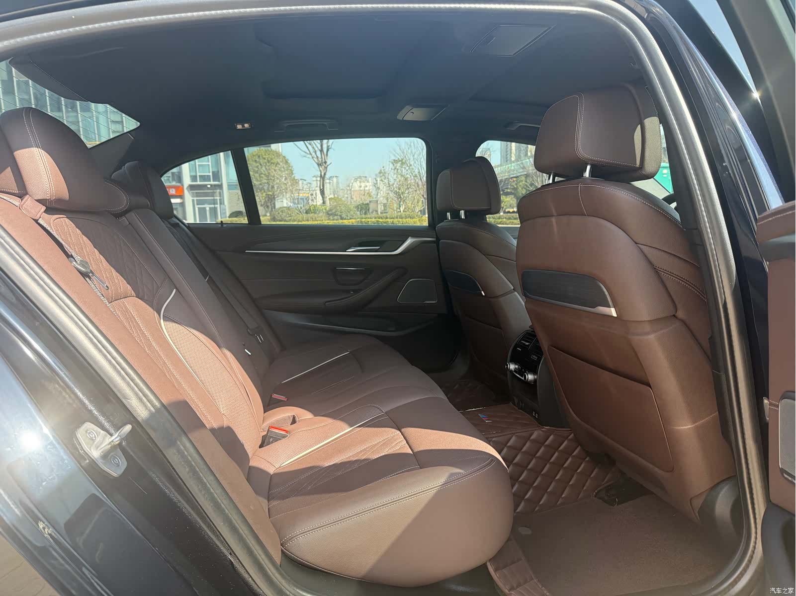BMW 5 Series, 2021 9