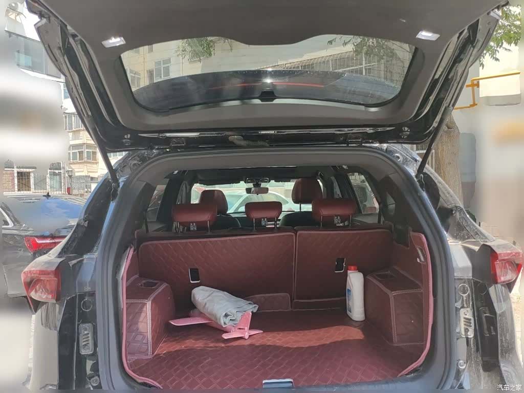 Jetour X70, 2022 10